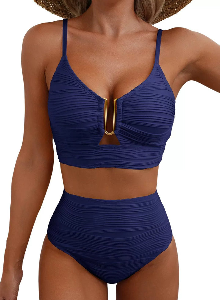 Hochtaillierter Bikini mit Gold U-Link Detail