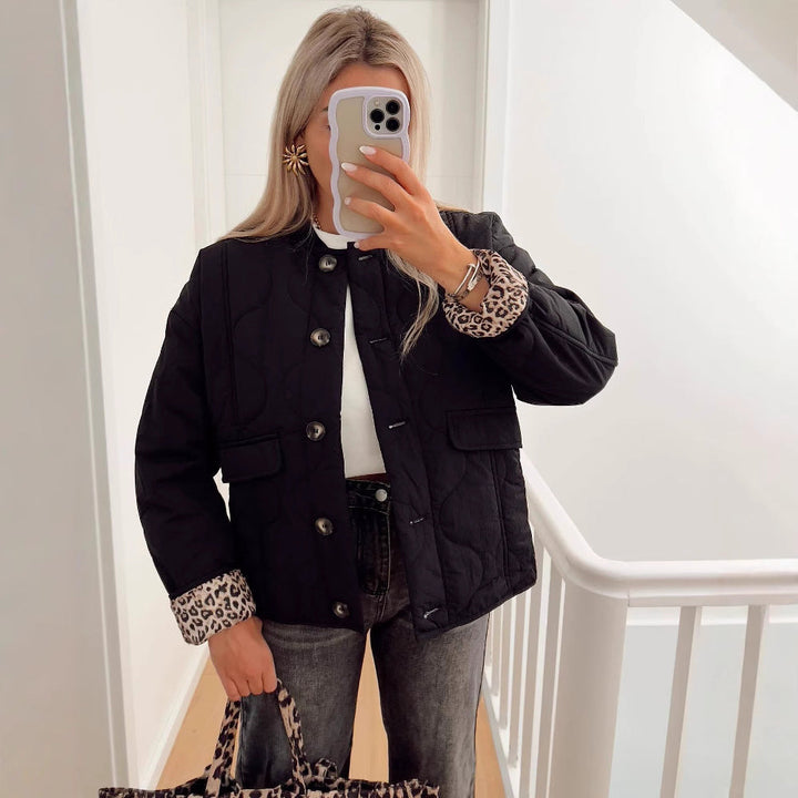 Damen Langarmjacke mit Rundhalsausschnitt, Knöpfen und Taschen