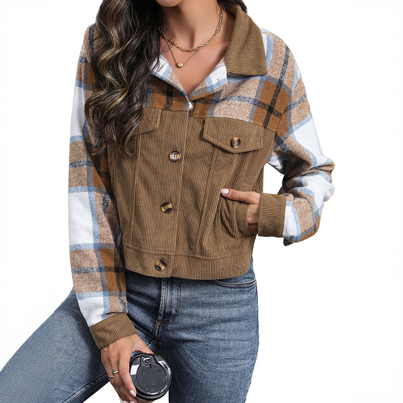 Damen Kurzjacke mit Hemdkragen, karierten Ärmeln und Taschen