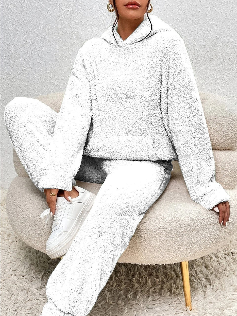Marlene | Set lounge da donna con pantaloni da jogging e felpa con cappuccio oversize