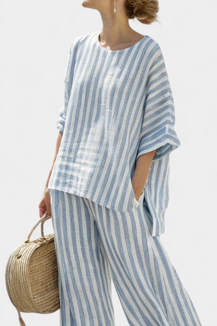 Federica | elegantes gestreiftes oberteil und lässige Hose