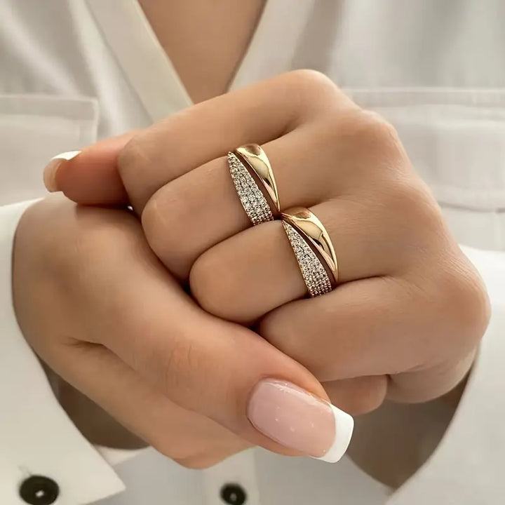Eleganter Nova Goldring für Damen