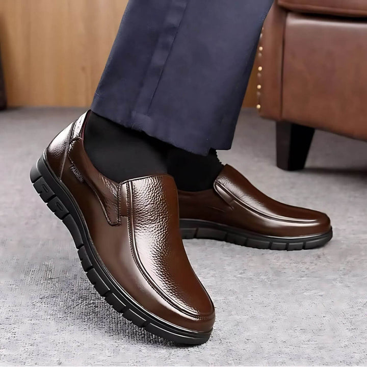 Bruno | Bequeme Orthopädische Schuhe für Herren mit flachem Absatz
