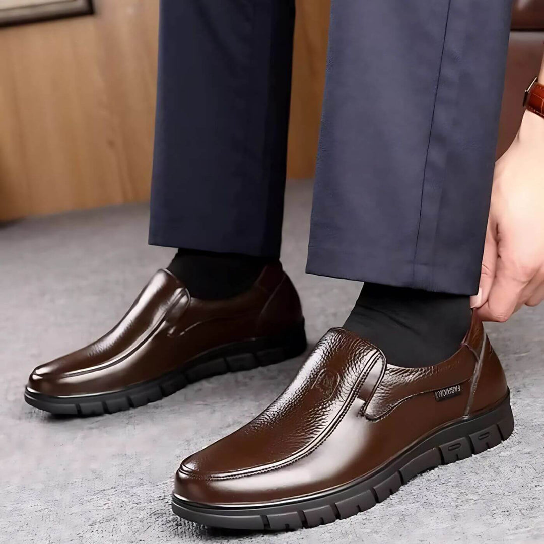 Bruno | Bequeme Orthopädische Schuhe für Herren mit flachem Absatz