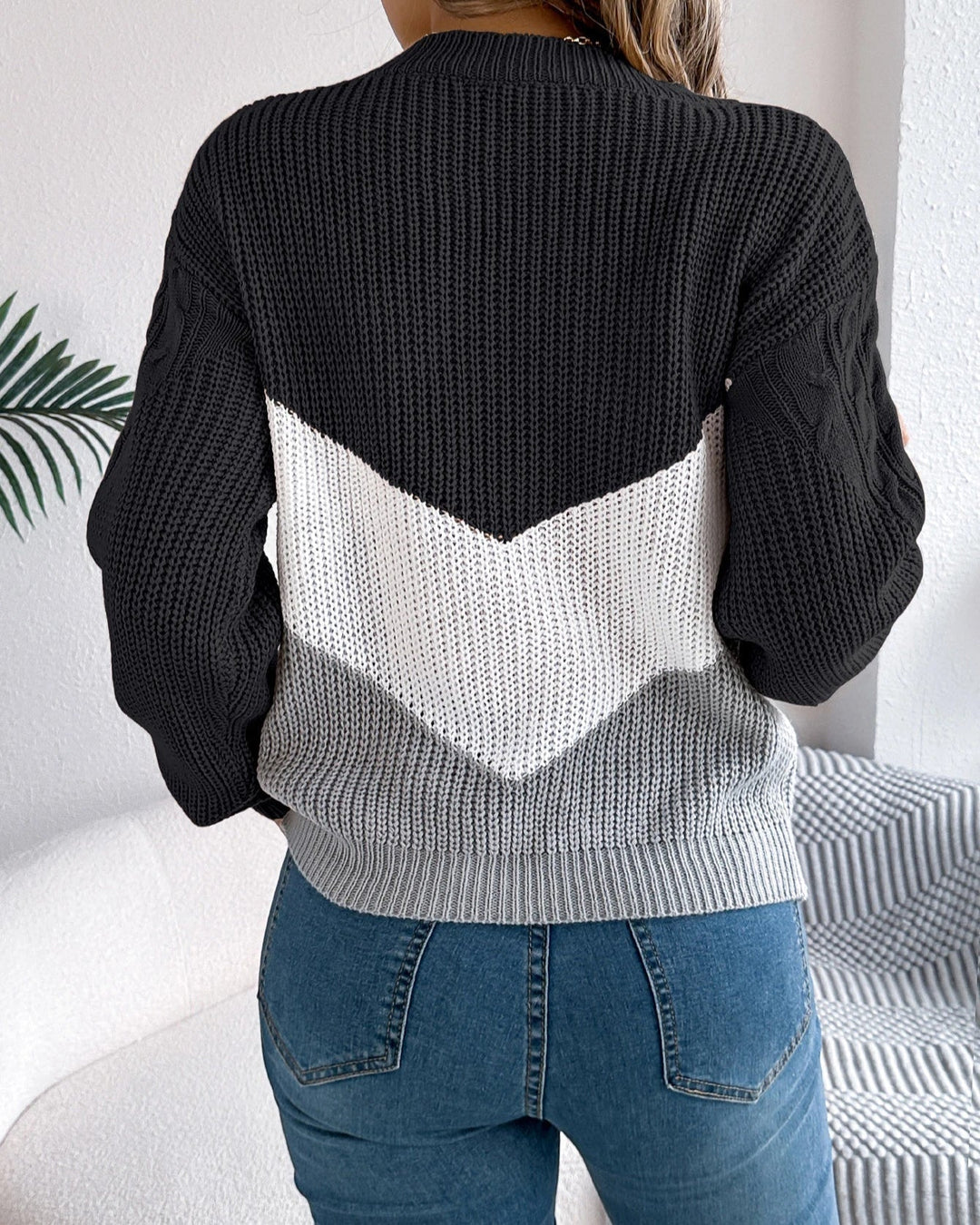 Chloe | Der Chevron-Strickpullover für Damen mit Rundhalsausschnitt
