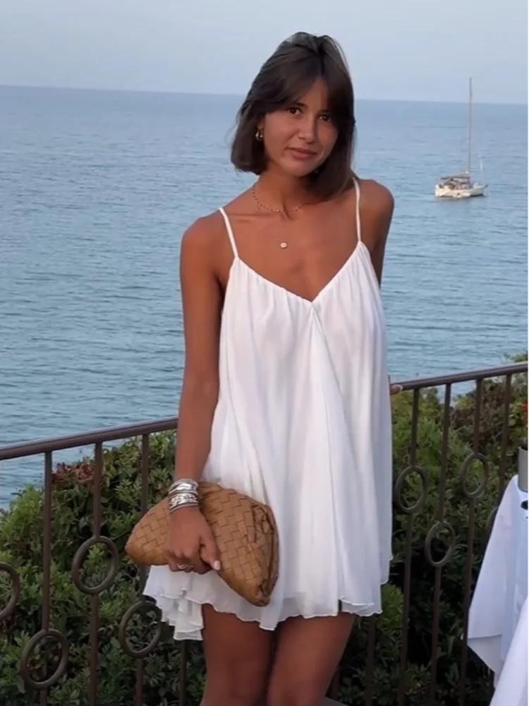 Jennah | Summer Minikleid für Damen mit V-Ausschnitt und Spaghettiträgern