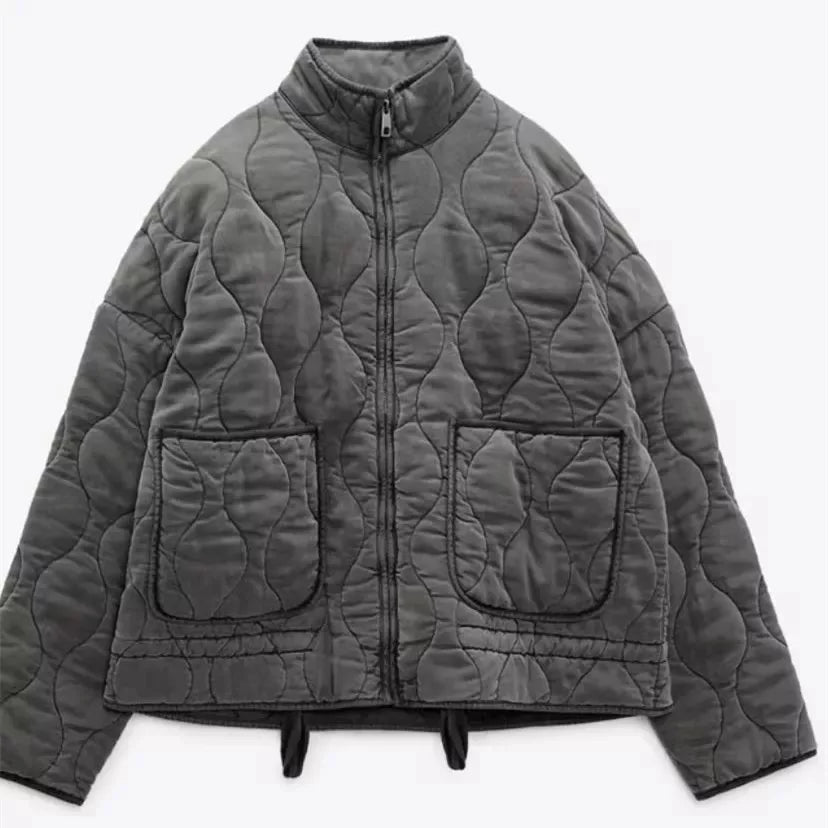 Zara | Vintage Steppjacke für Damen mit Stehkragen und langen Ärmeln