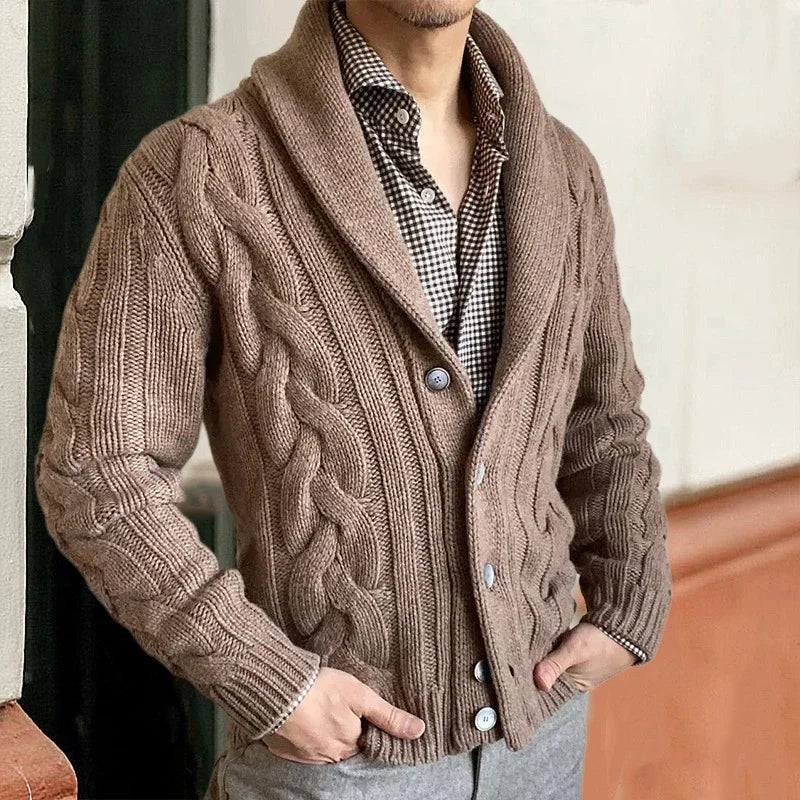 Robert | Gestrickte Herren-Strickjacke mit V-Ausschnitt und langen Ärmeln