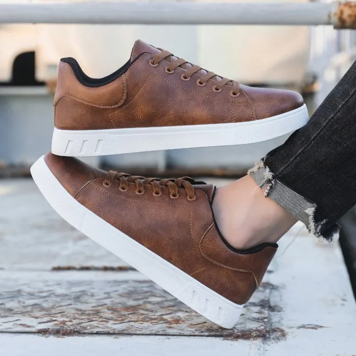 Fernando | Lässige Turnschuhe mit flachem Absatz