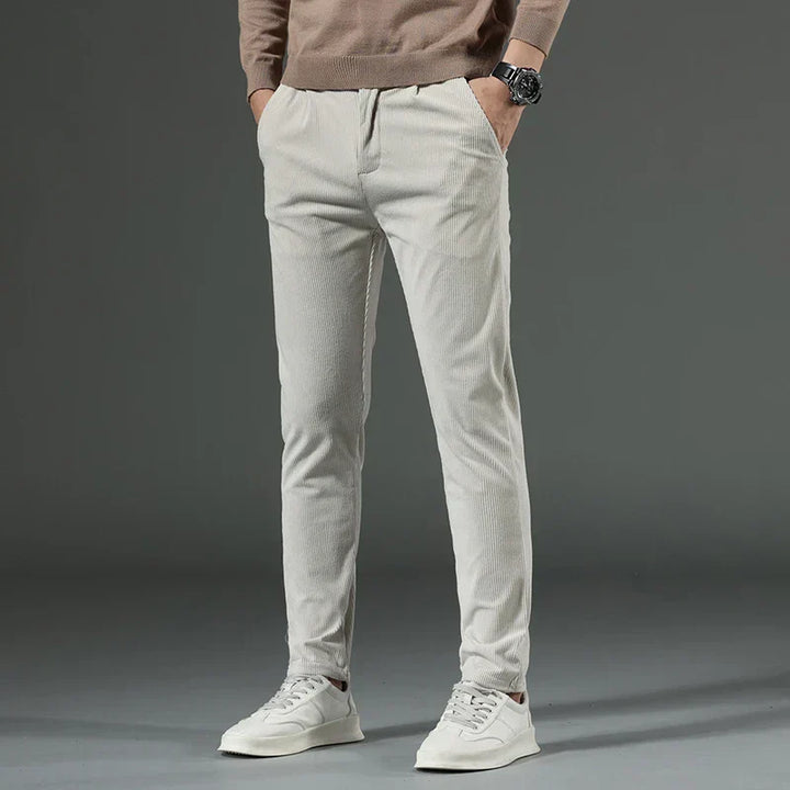 Chester | Cordhose für Herren mit schmaler Passform