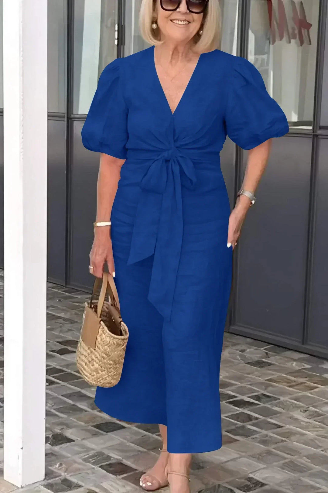 Natasha | Elegantes V-Ausschnitt Midikleid für Damen mit kurzen Ärmeln