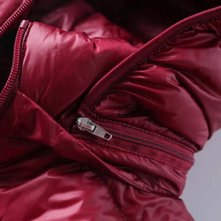 Sarah | Ultraleichte Lange Jacke für Damen mit Kapuze und langen Ärmeln