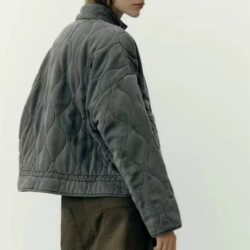 Zara | Vintage Steppjacke für Damen mit Stehkragen und langen Ärmeln