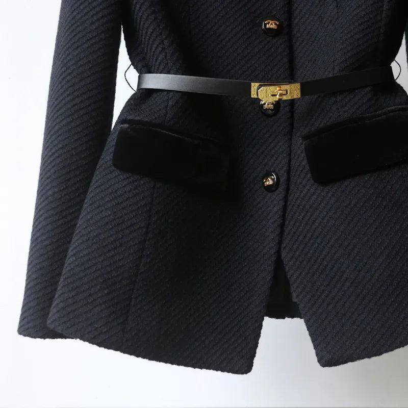 Beatrice | Eleganter Mantel für Damen mit Rundhalsausschnitt und langen Ärmeln