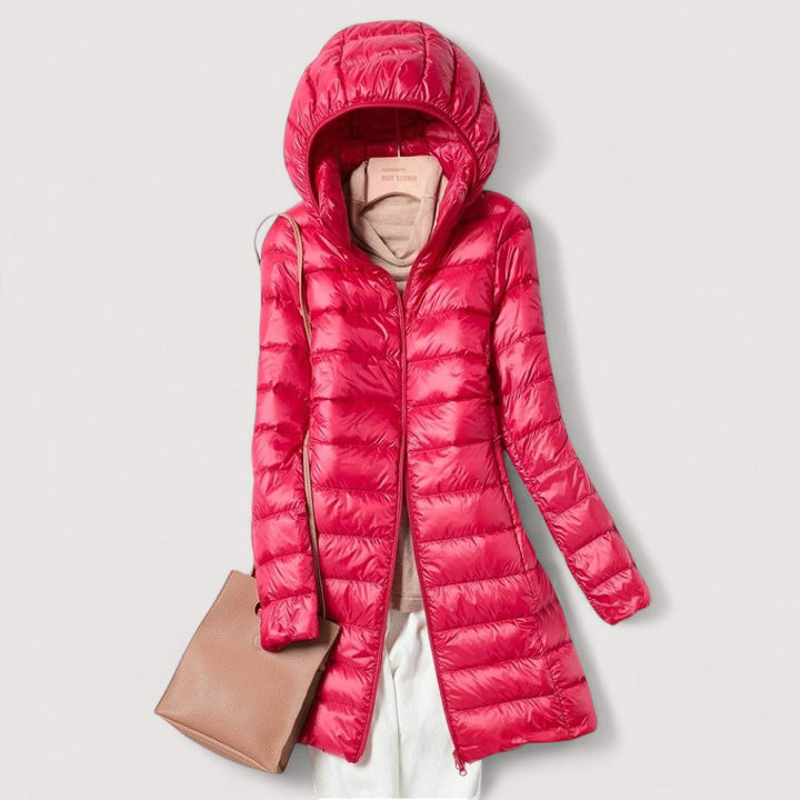 Gerda | Ultraleichte Jacke für Damen mit Kapuze und langen Ärmeln