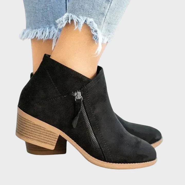 Maya | Orthopädische Stiefel