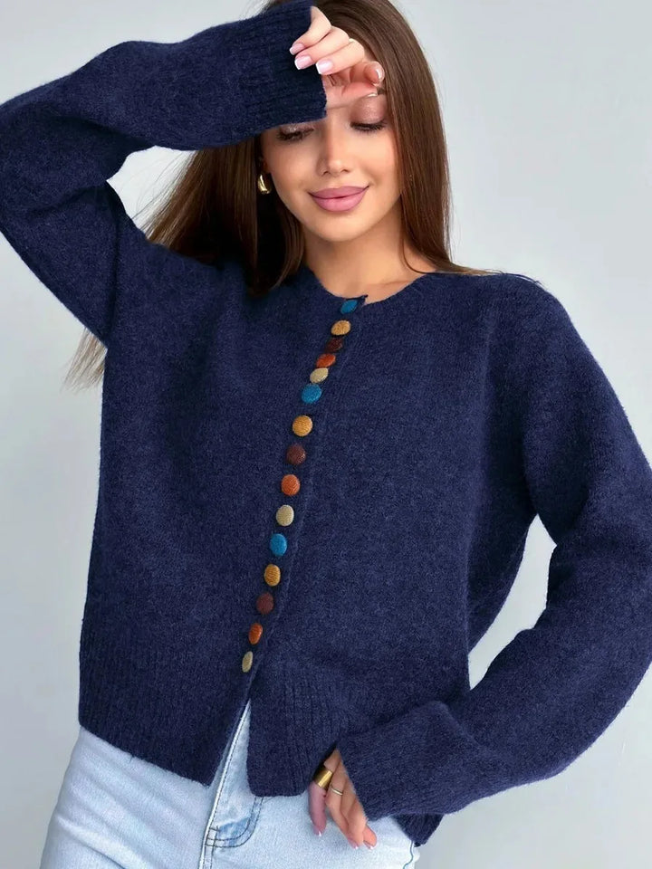 Der Noelle | Knopf-Akzent Cardigan für Damen mit Rundhalsausschnitt