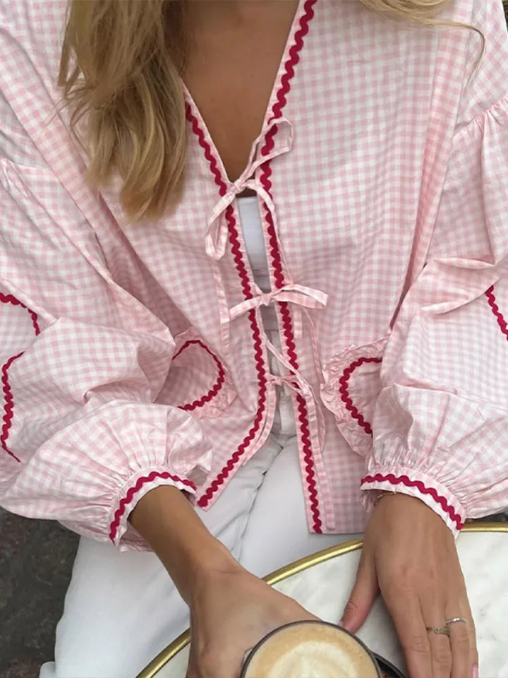 MILA | Herzbluse für Damen mit V-Ausschnitt und langen Ärmeln