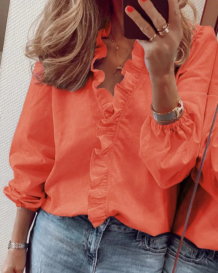 Enola | Feminin Bluse mit verspielten Rüschen