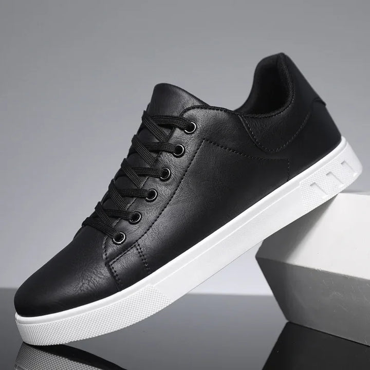 Fernando | Lässige Turnschuhe mit flachem Absatz