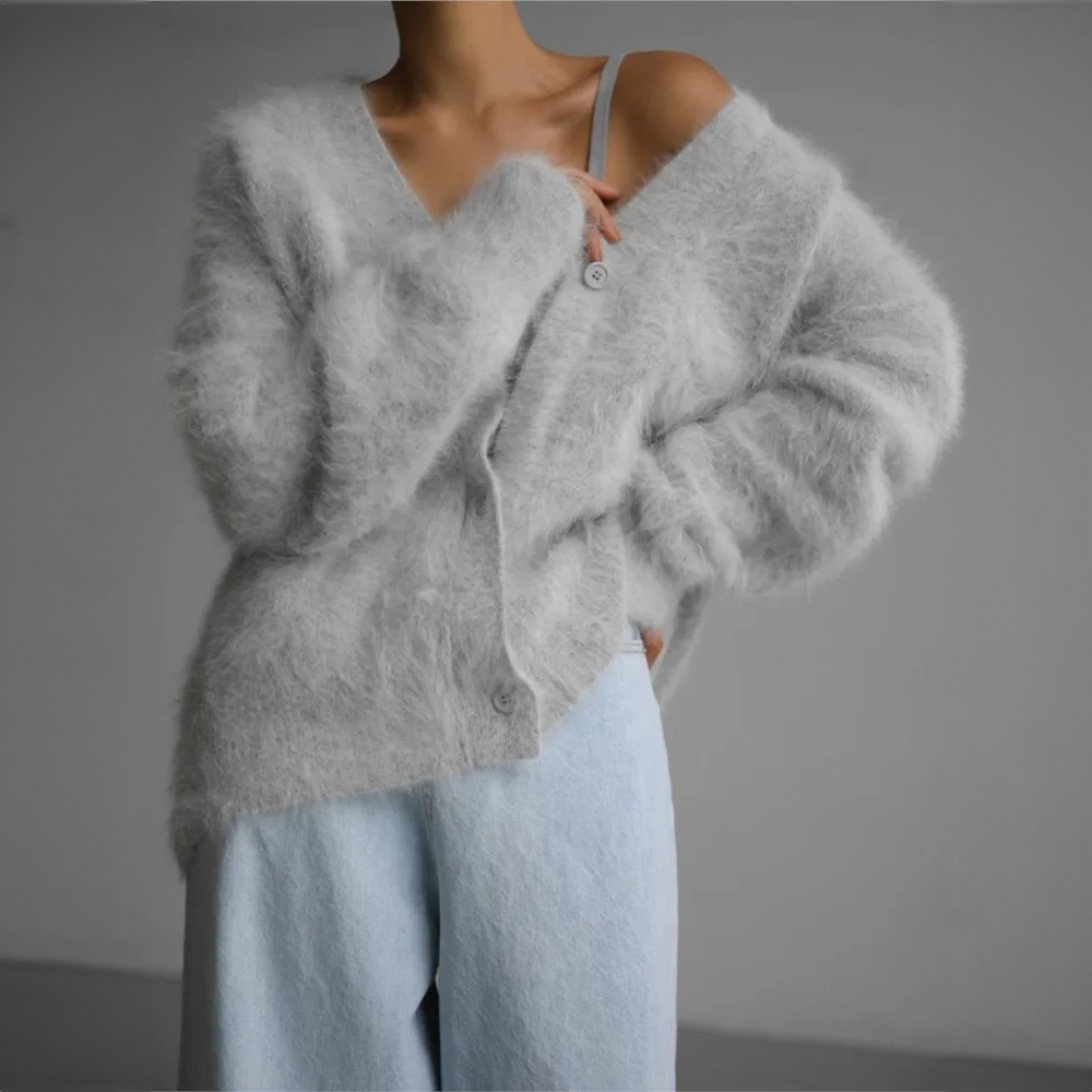 Dahlia | Stilvoller Cardigan für Damen mit V-Ausschnitt und langen Ärmeln