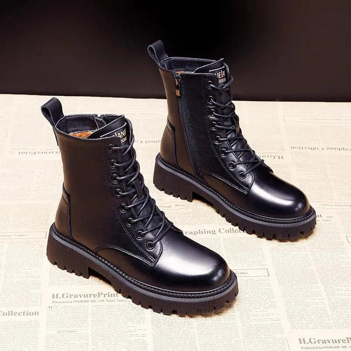 Pauline | Schwarze Winterstiefel für Damen mit flachem Absatz