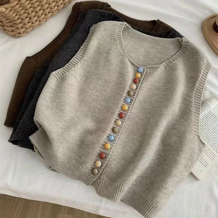 Die Maribel | Strickweste für Damen mit Farbtasten und Rundhalsausschnitt