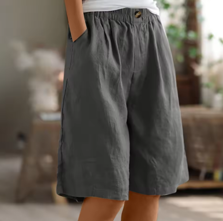 Hana | Weite Freizeitshorts für Damen mit mittlerem Bund