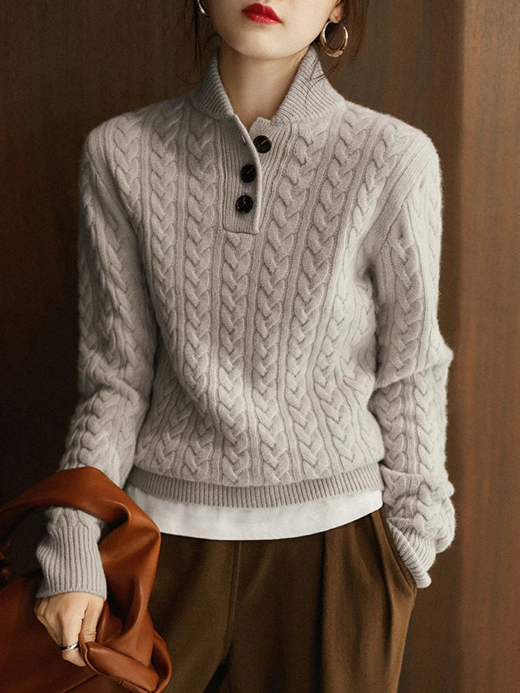 Arden Pullover für Damen mit Knopfleiste, Rundhalsausschnitt und Stehkragen
