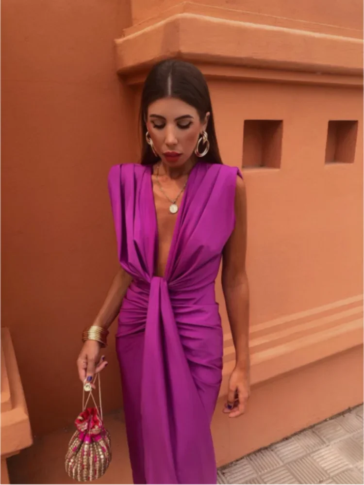 Isabella | Abendkleid für Damen mit tiefem Ausschnitt
