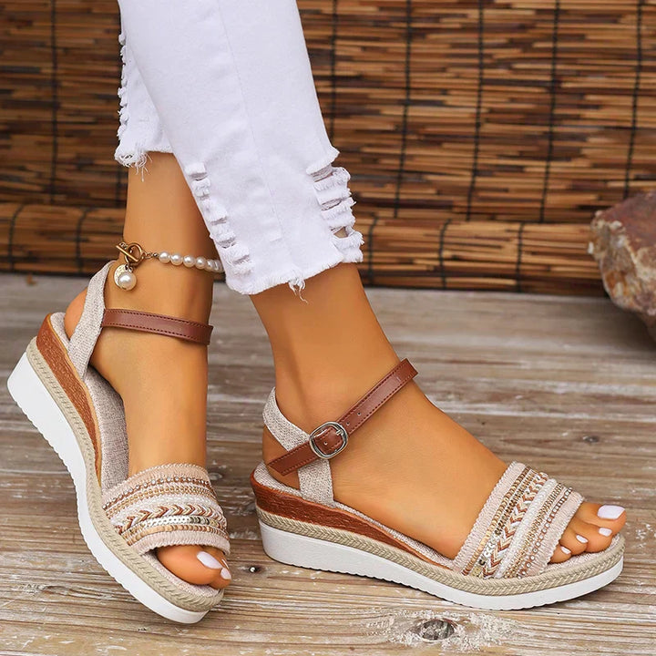 Dixie | Lässige Sommerschuhe für Damen mit mittelhohem Absatz
