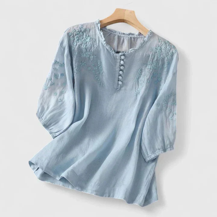 Victoria | Elegante Bluse für Damen mit Knopfleiste und Blumenmuster