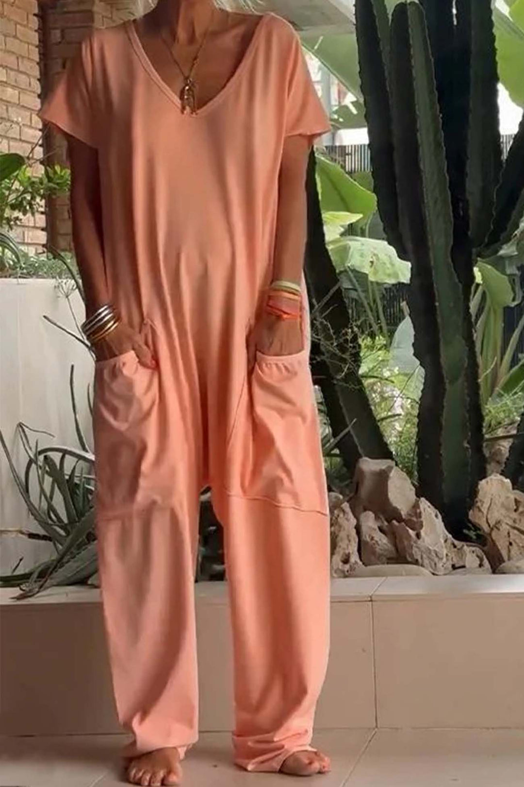 Reshiel | Lässiger Stil Jumpsuit für Damen mit V-Ausschnitt und kurzen Ärmeln