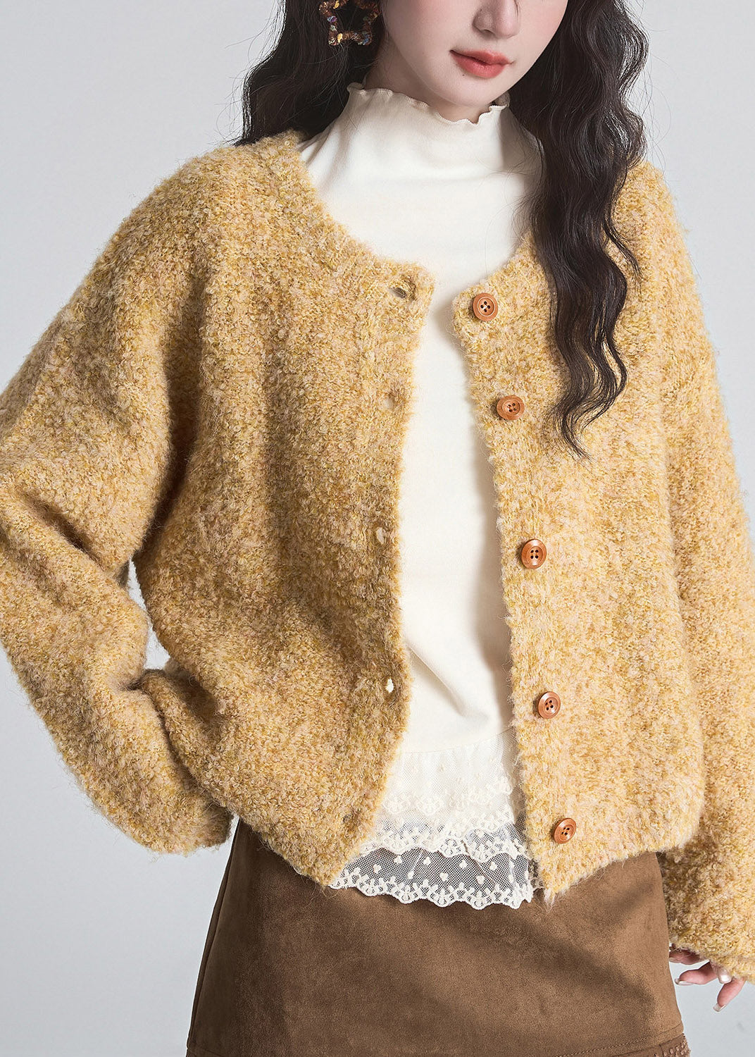 Damen Strickjacke mit langen Ärmeln und Rundhalsausschnitt