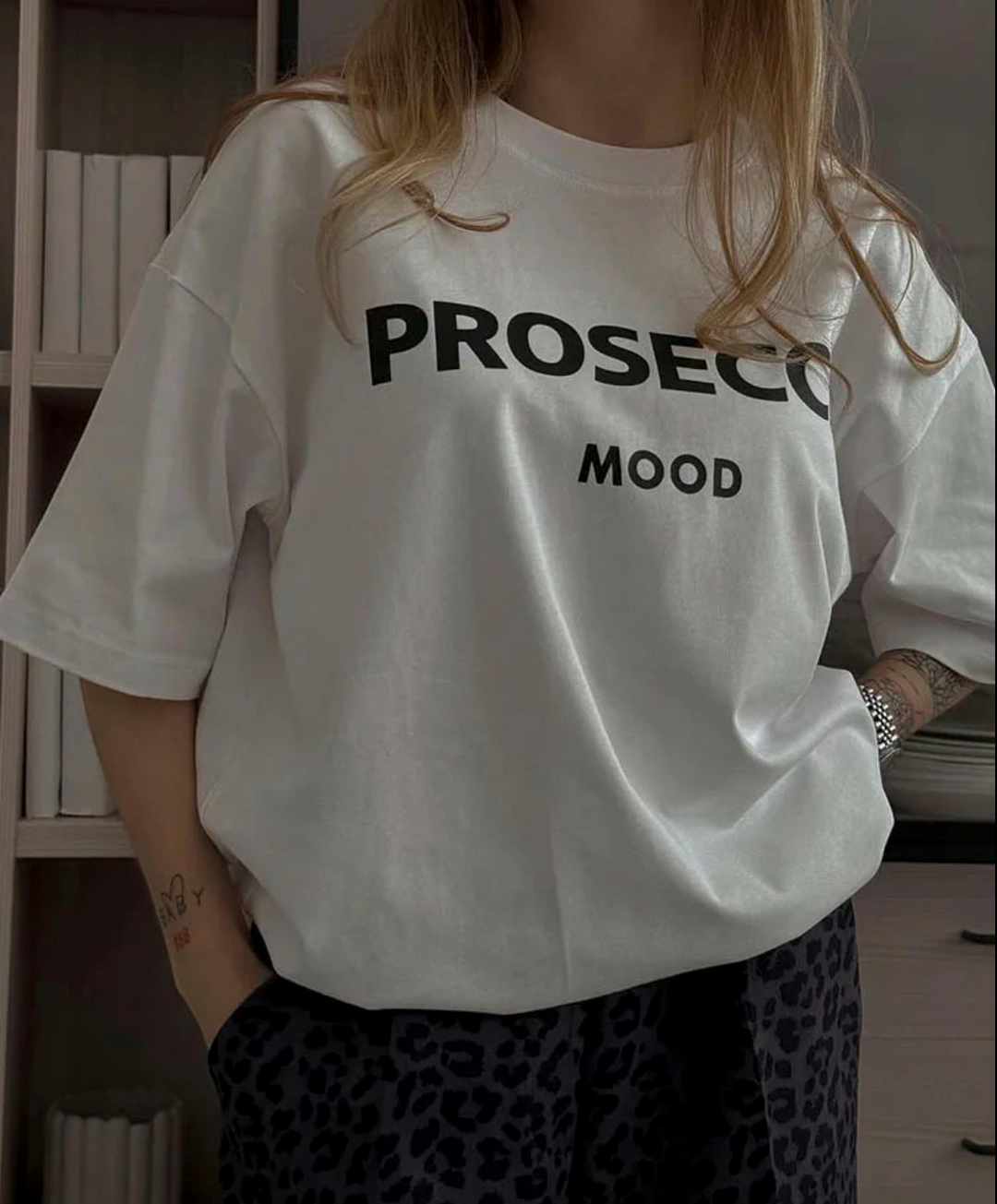 Mood | The Prosecco T-Shirt für Damen mit Rundhalsausschnitt und kurzen Ärmeln