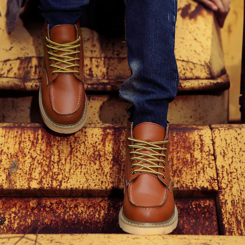 Jakob | Retro Stiefel für Herren mit flachem Absatz