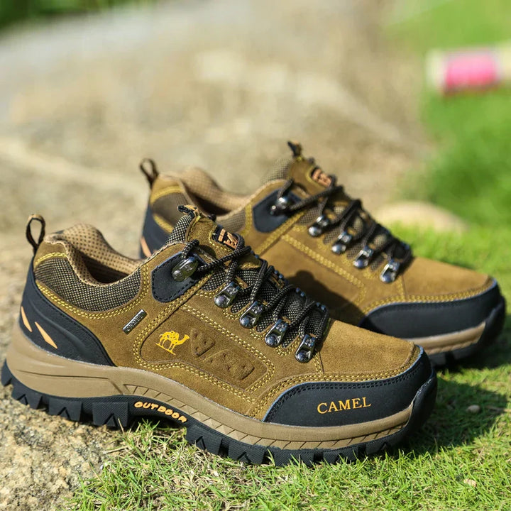 Cristiano | Innovative Wanderschuhe für Herren mit flachem Absatz