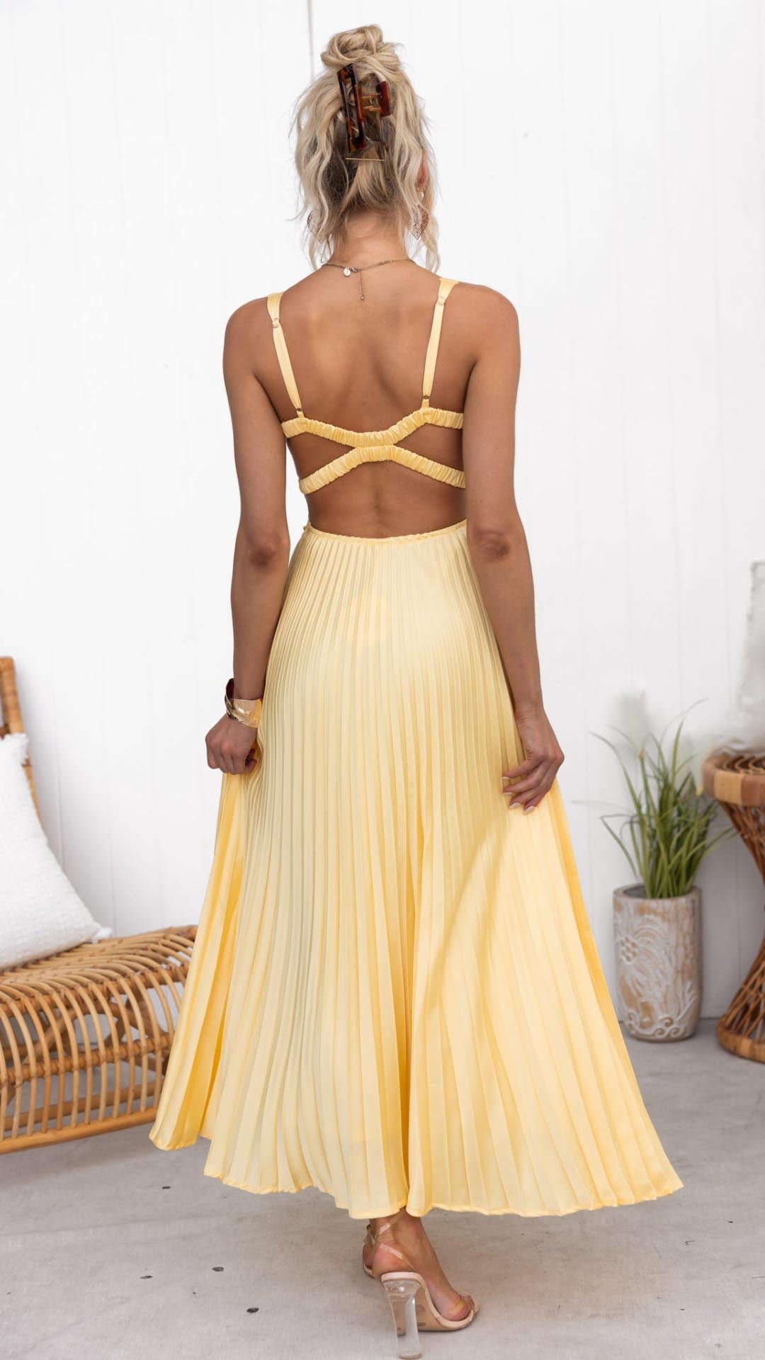 Nayeli | Elegantes Plissee V-Ausschnitt Maxikleid für Damen