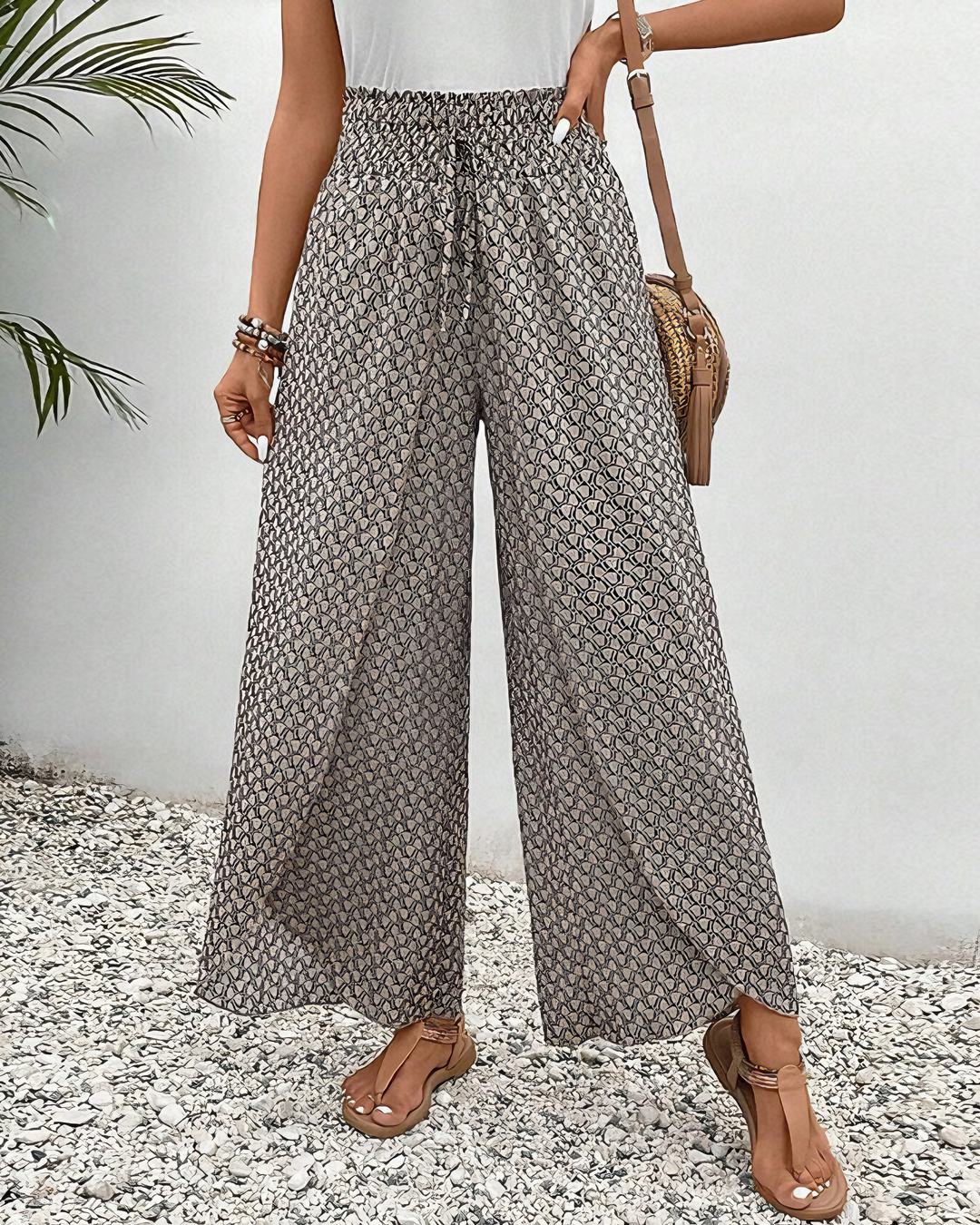 Noor | Entspannte Weite Hose für Damen mit hohem Bund