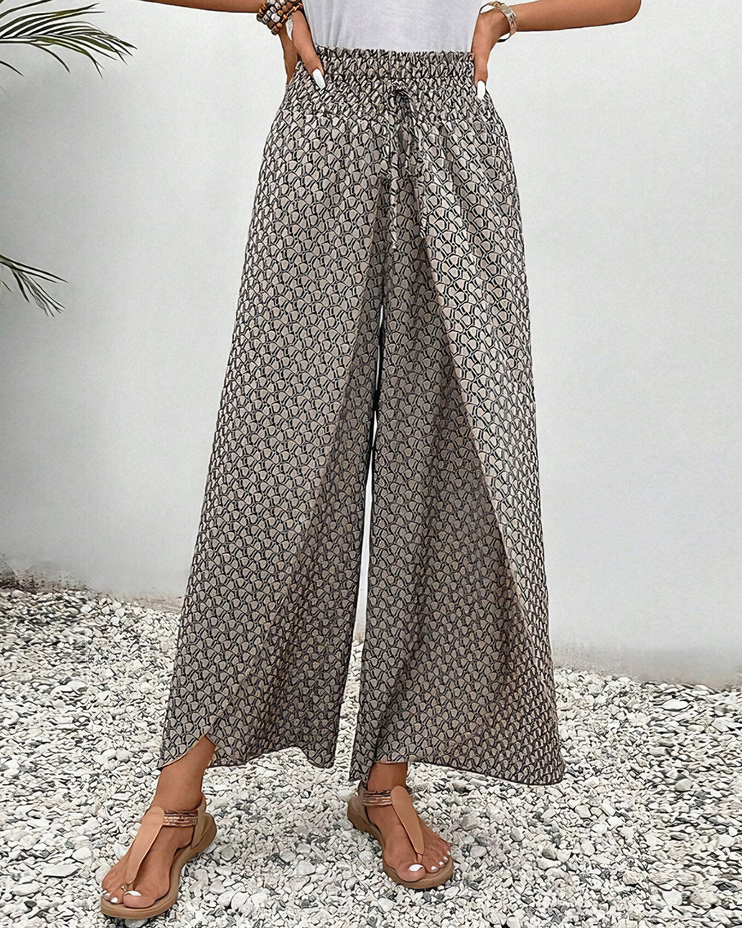 Noor | Entspannte Weite Hose für Damen mit hohem Bund