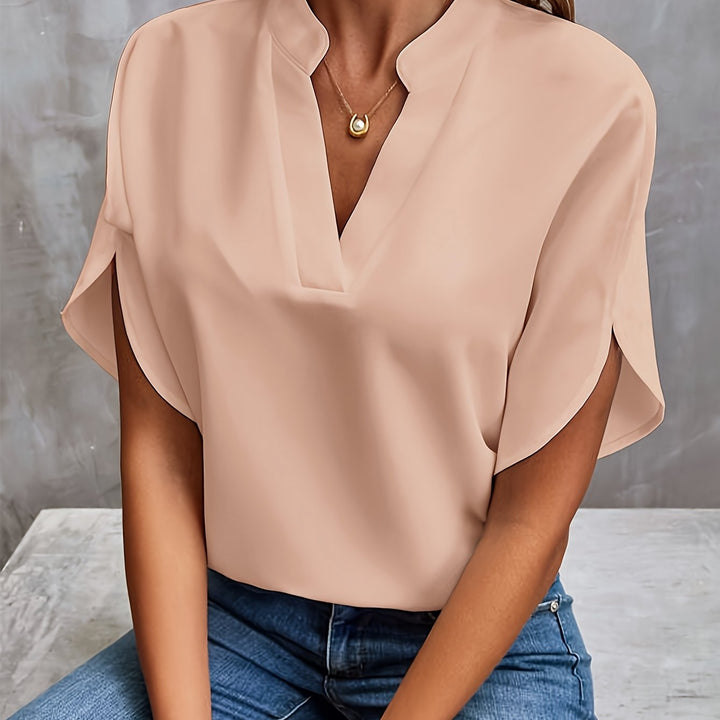 Ava | Schicke Bluse für Damen mit V-Ausschnitt und kurzen Ärmeln