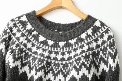Rite | Bequemer und gemütlicher Pullover für Damen mit Rundhalsausschnitt