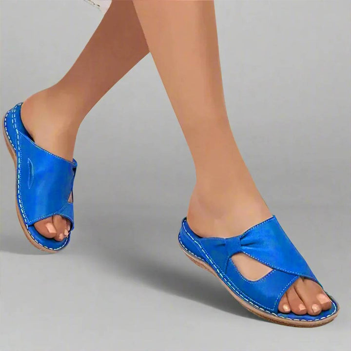 Yvonne | Bequeme Orthopädische Sandalen für Damen mit flachem Absatz