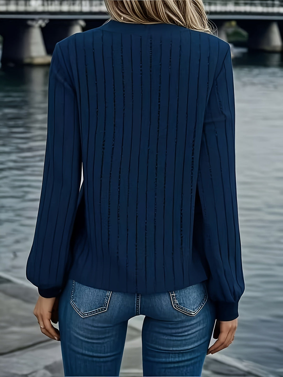 Joan | Stilvolles Ripp-V-Ausschnitt Sweatshirt für Damen