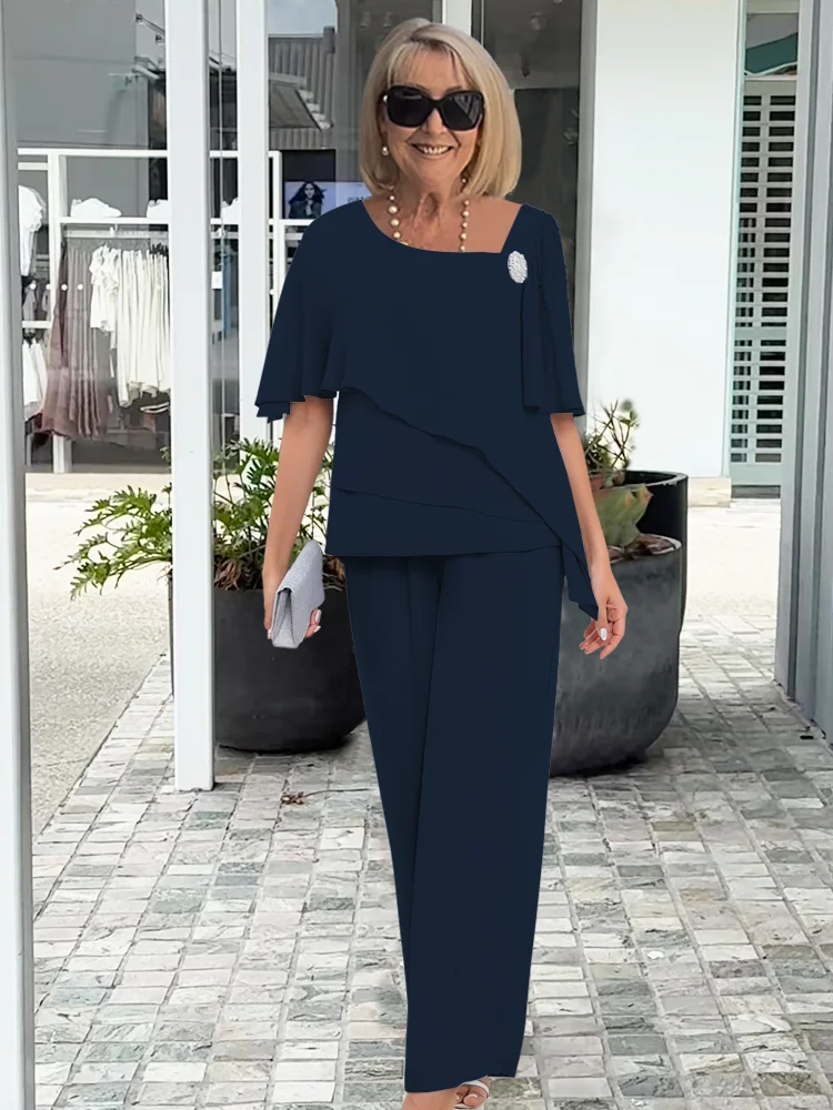 Wylie | Strahlendes Charm Zwei-Teile Set für Damen mit Rundhalsausschnitt