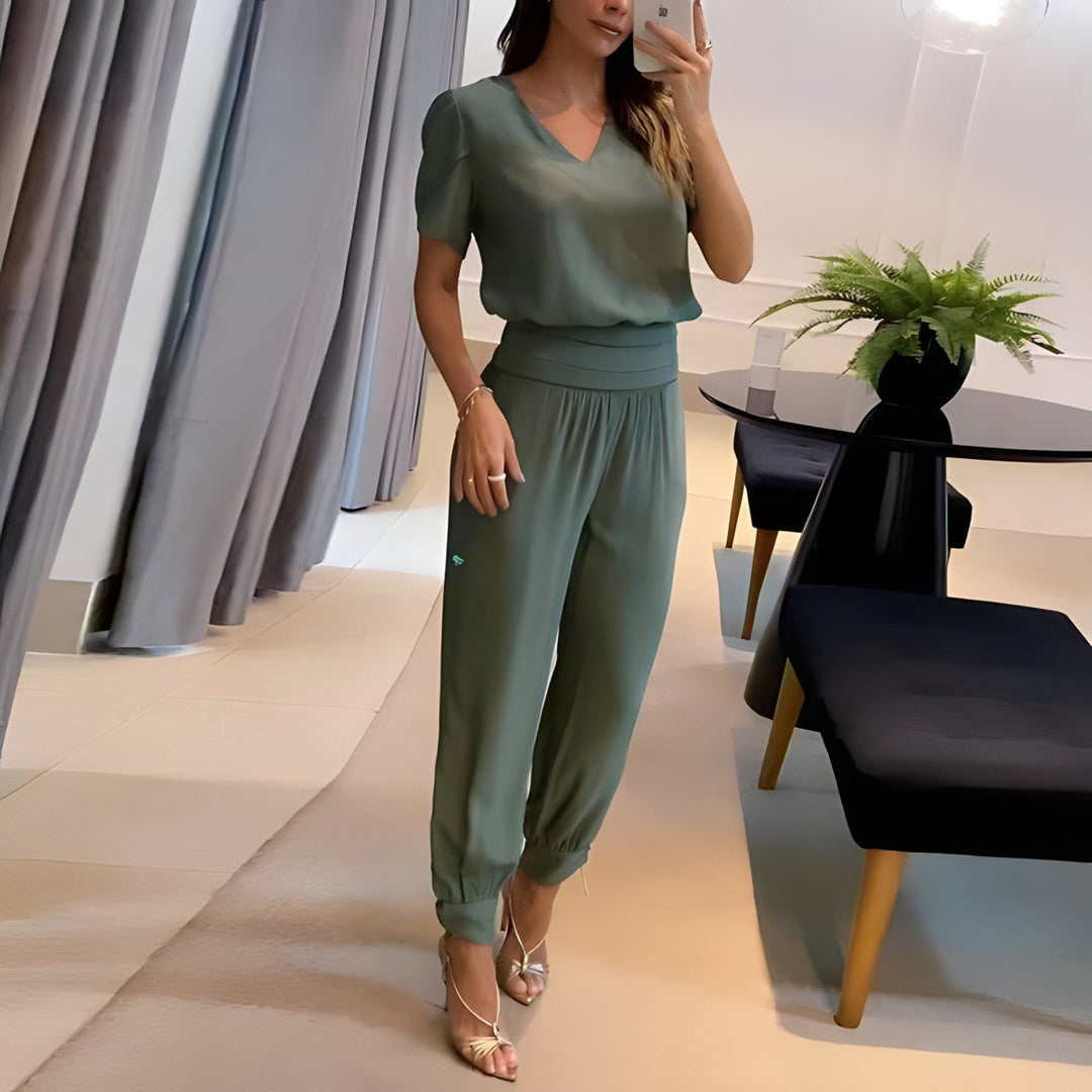 Alexandra | Trendiges Set für Damen mit Bluse und Hose
