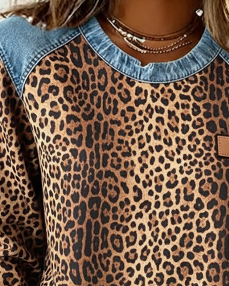 Leopardenmuster Denim Patchwork Pullover für Damen mit Rundhalsausschnitt