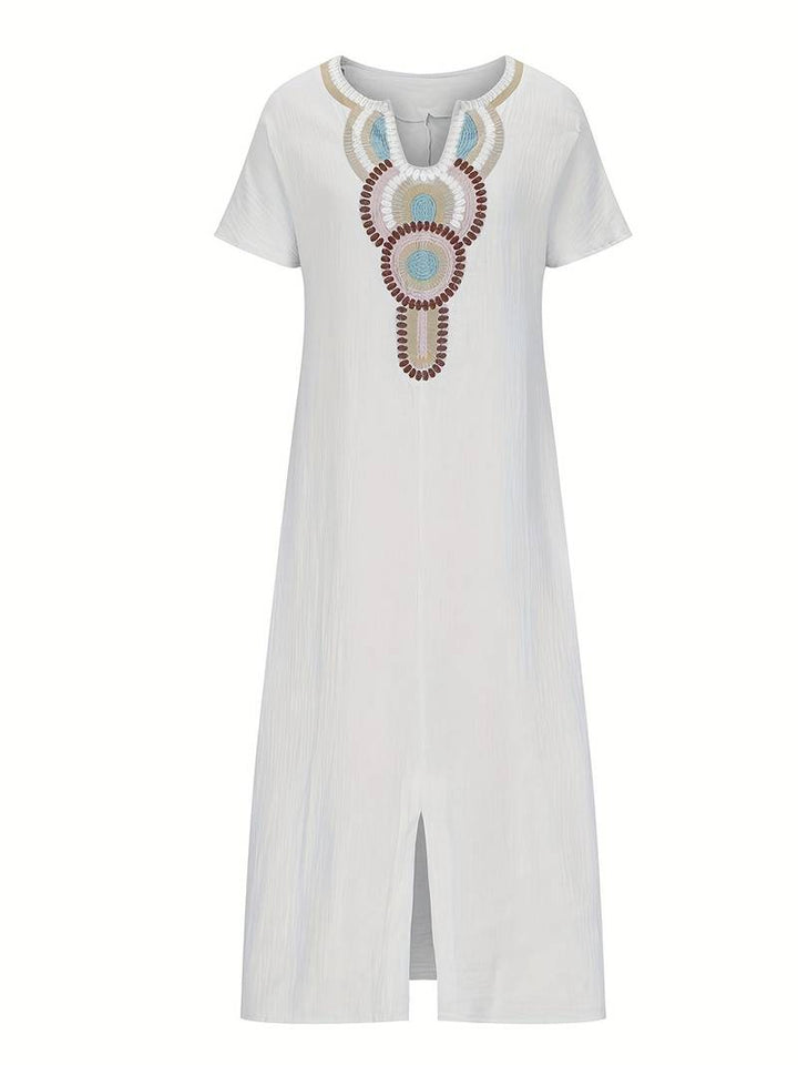 Demi | Boho Maxi Split Kleid für Damen mit Ausschnitt und kurzen Ärmeln