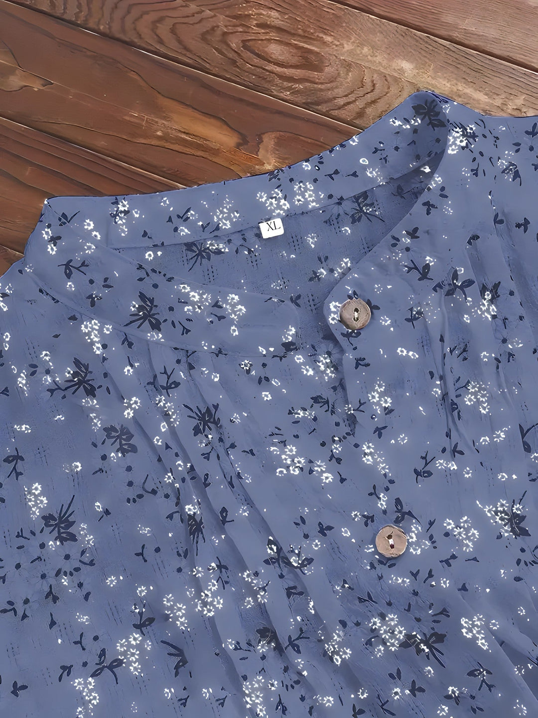 Anne | Zeitloses Blumenshirt für Damen mit langen Ärmeln