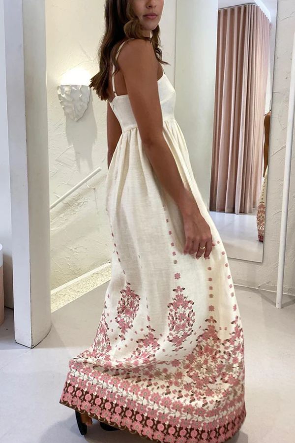 Wendy Floral Paradise Maxi Kleid | Trägerdesign, praktische Taschen, einzigartiger Druck und bequeme Passform für Damen